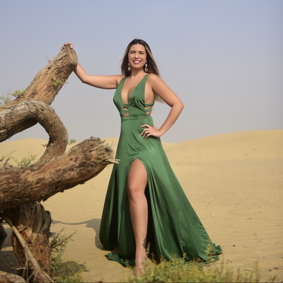 Alamour TheLabel Dresses & Skirts - Alamour the label Emerald Green Maxi Dress Gown